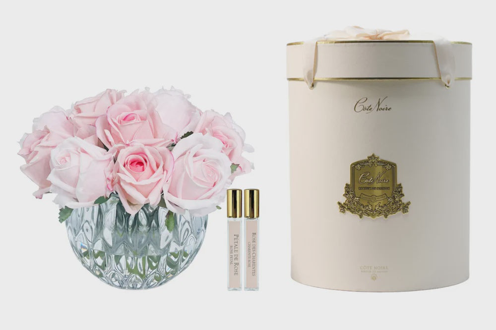 Cote Noire Luxury Round 13 Rose Bud Bouquet - Mixed Pink