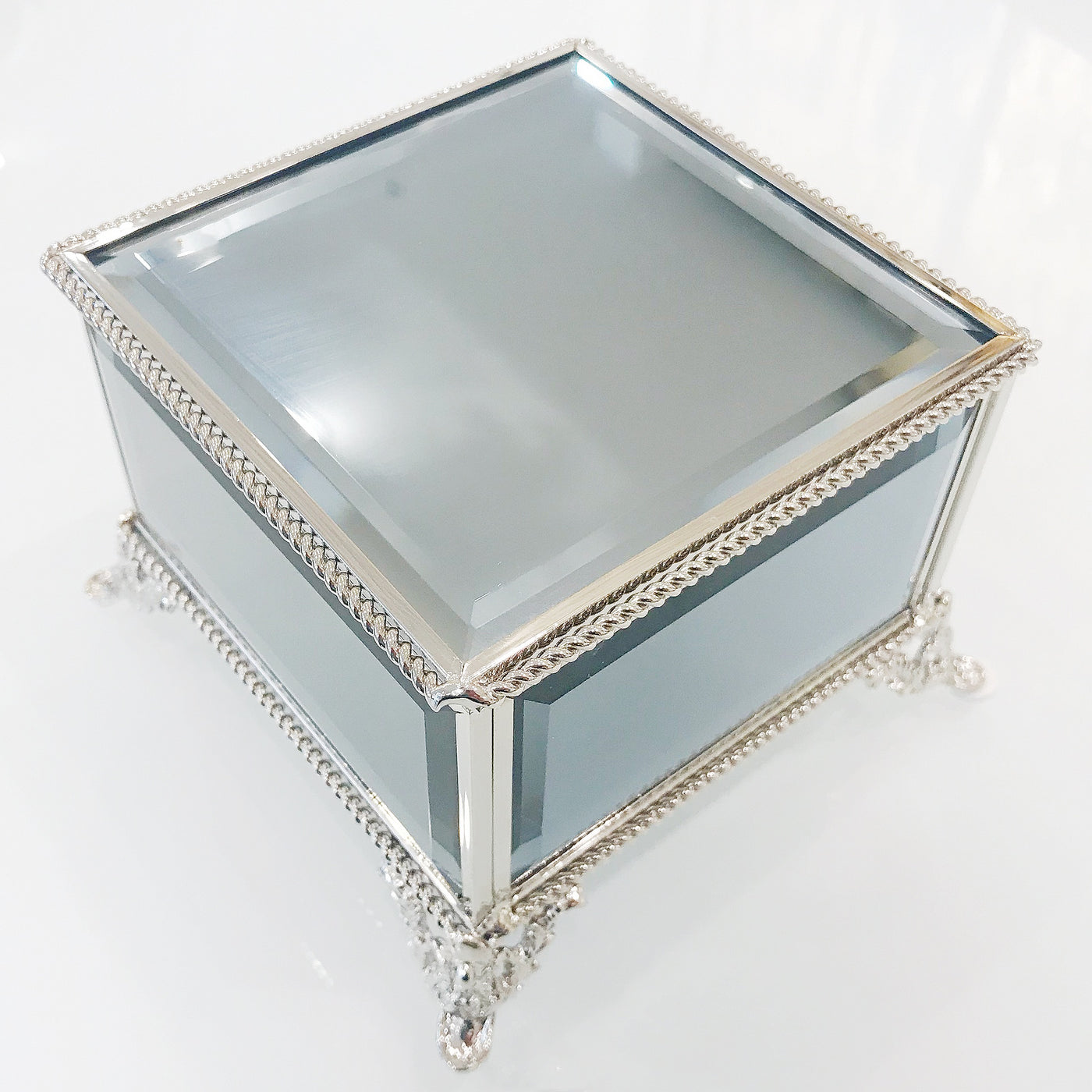 EXETER SMOKE MIRROR FOOTED BOX SQUARE