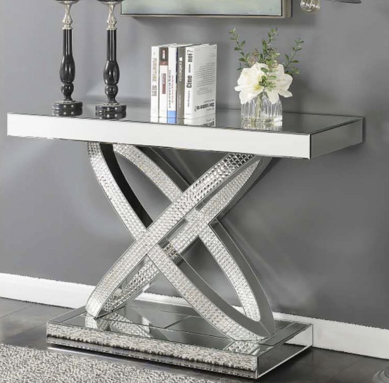 Aurora Mirrored Console